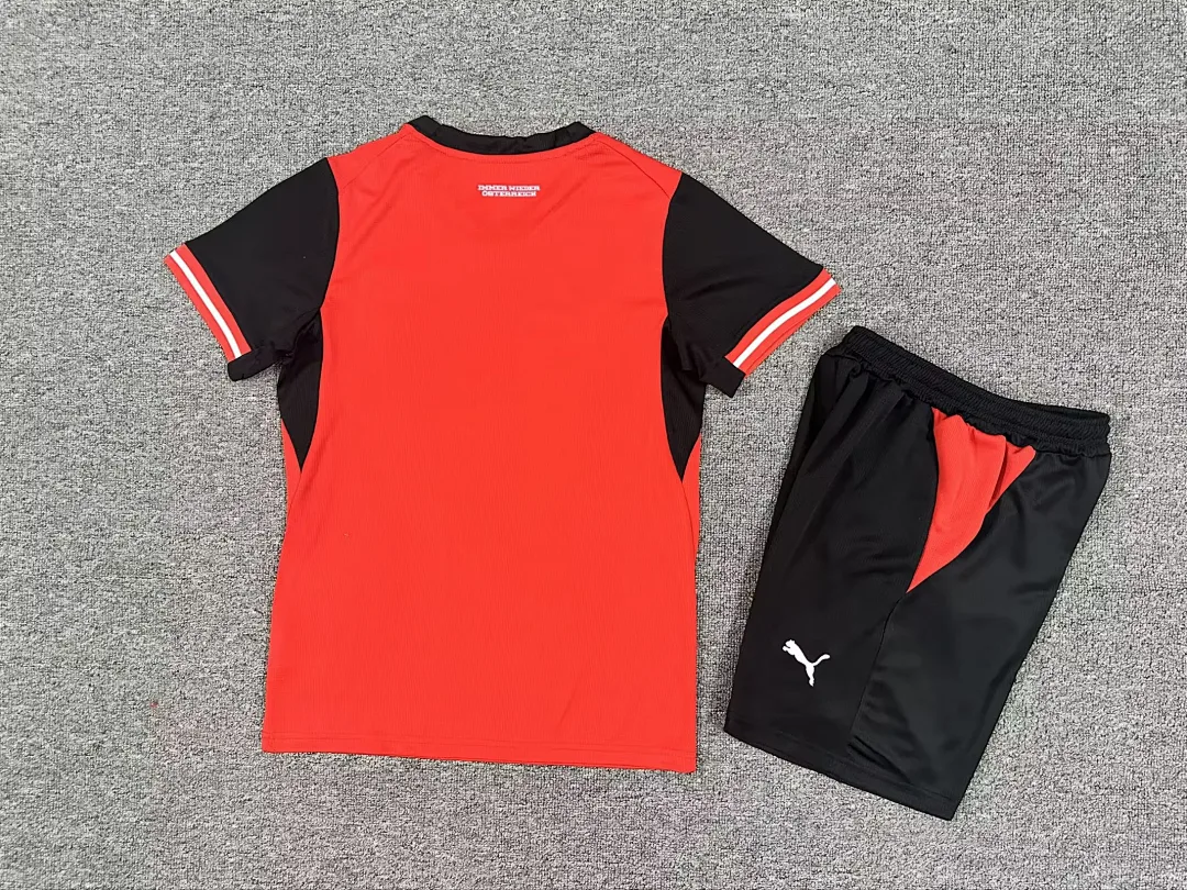 Austria 2016/28 Home Kids Kit — 2