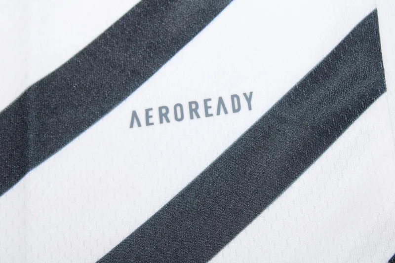Manchester United 2020/21 Tercera Equipación Camiseta — 2