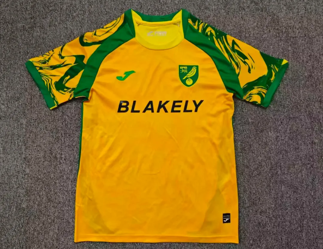 Norwich City 2026/27 Home Shirt — 2