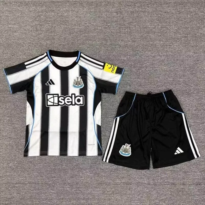 Newcastle United 2025/26 Domicile Ensemble Enfant — 1