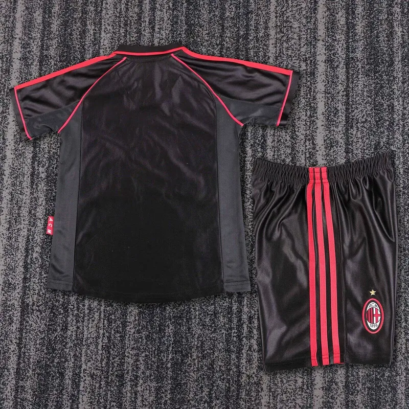 AC Milan 1998/99 Home Kids Kit — 2