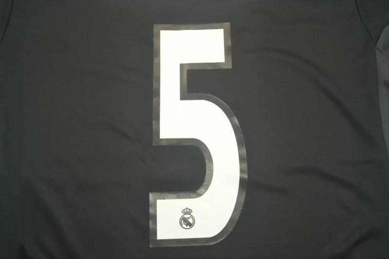 Real Madrid 2004/05 Away Shirt Black — 2