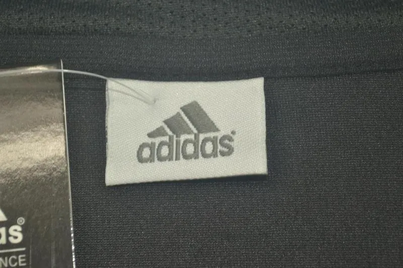 Real Madrid 2004/05 Away Shirt Black