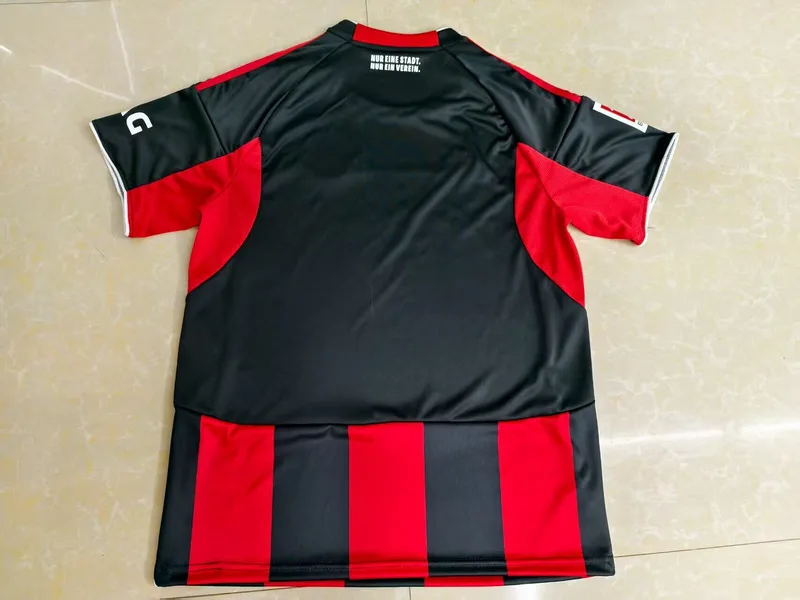 Eintracht Frankfurt 2025/26 Home Shirt