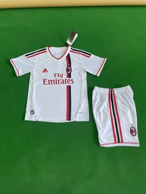 AC Milan 2011/12 Away Kids Kit White — 1