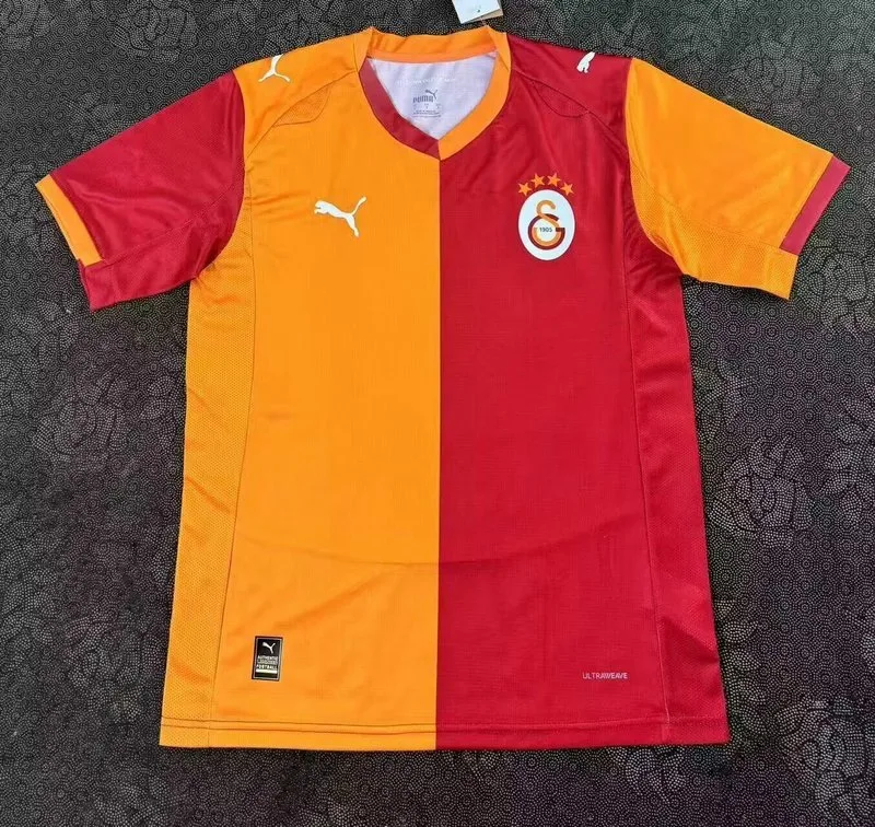 Galatasaray 2025/26 Home Shirt Short Sleeve — 2