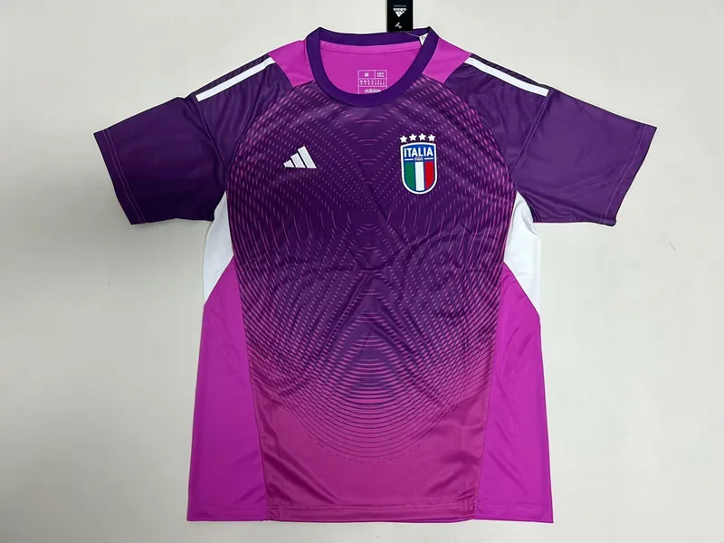 Italy 2025/26 Goalkeeper Shirt Pink — 2