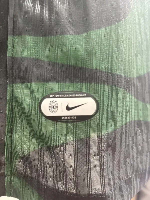 Sporting CP 2025/26 Ausweich Trikot Spielerversion — 2