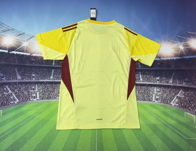 Italy 2025/26 Goalkeeper Shirt Yellow — 2