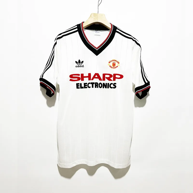 Manchester United 1982/83 Away Shirt White