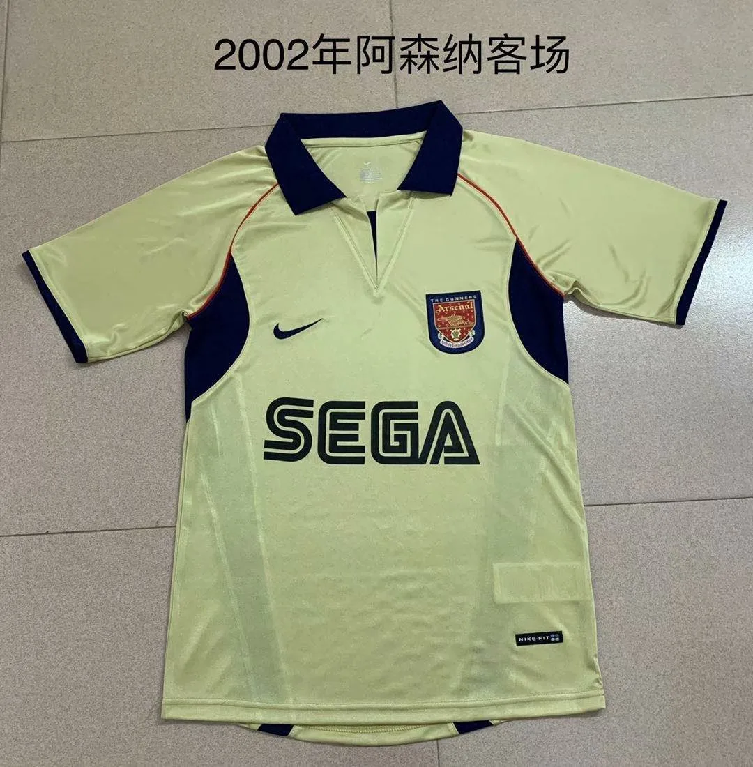 Arsenal 2001/02 Away Shirt Gold