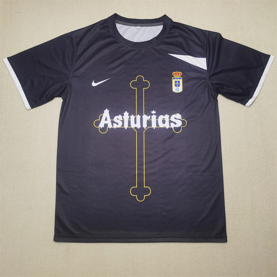 Real Oviedo 2010/11 Away Shirt