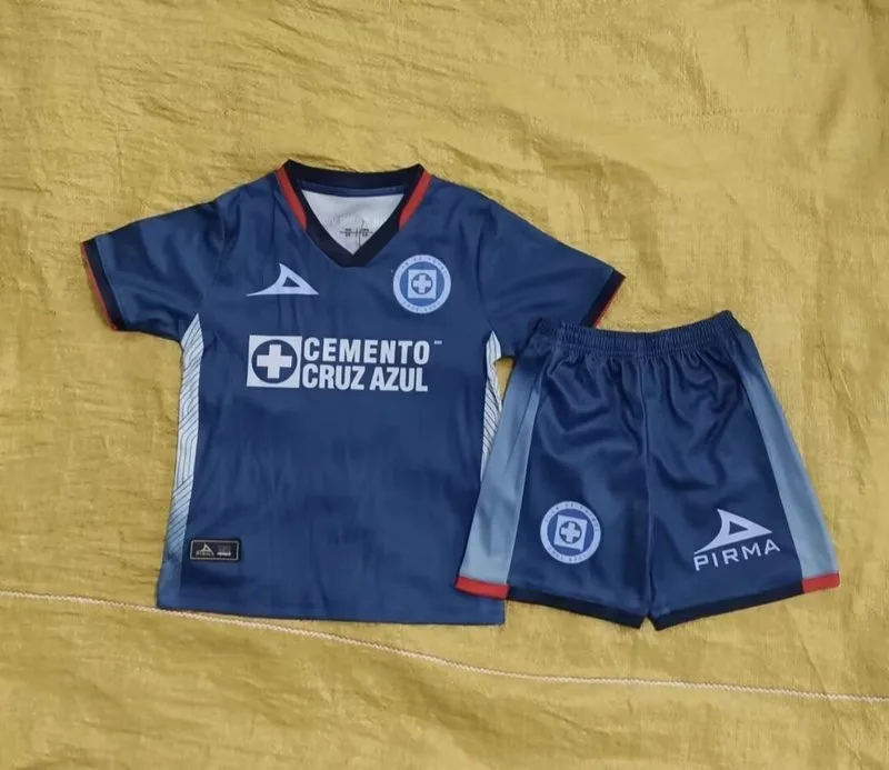 Cruz Azul 2024/25 Kids Kit — 1