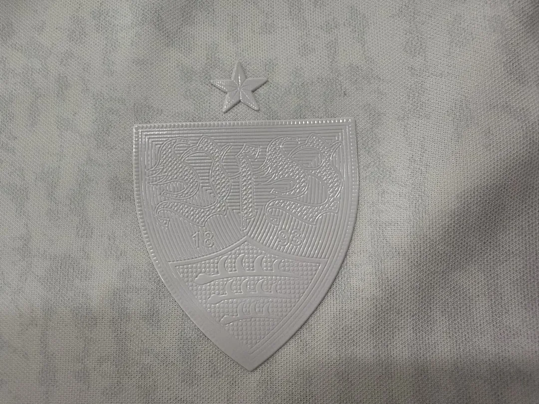 VfB Stuttgart 2025/26 Ensemble Enfant Édition Spéciale — 2