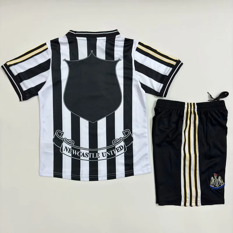 Newcastle United 1997/99 Heim Set Kinder — 2