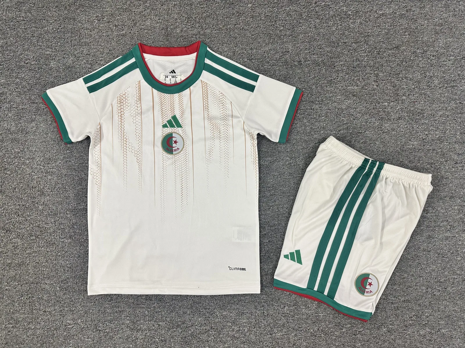Algeria 2016/28 Home Kids Kit White