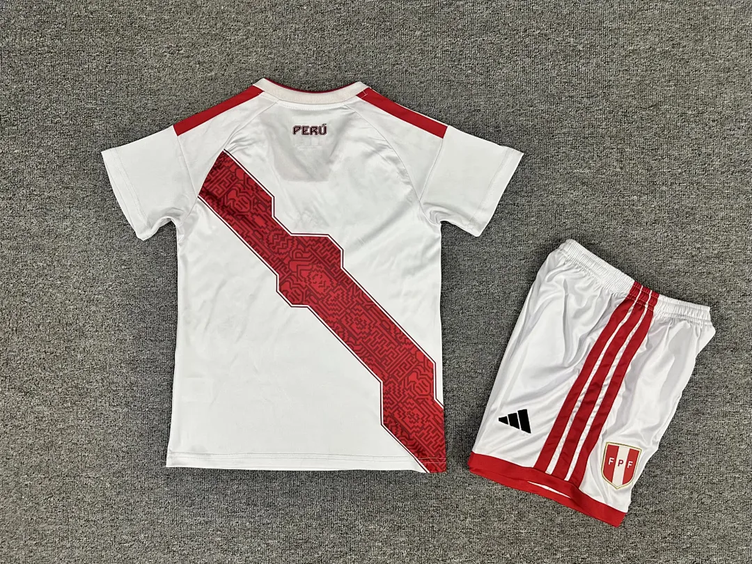 Peru 2016/28 Home Kids Kit