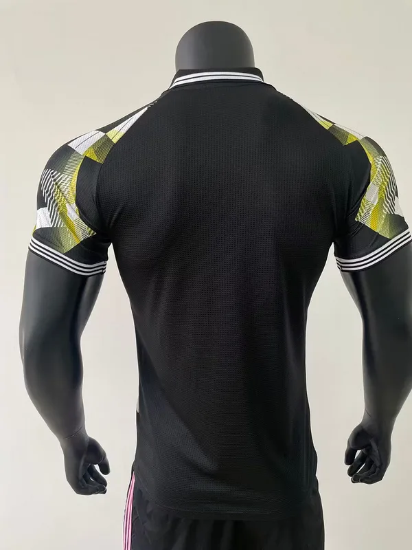 Real Madrid 2025/26 Camiseta Versión Jugador Black — 2