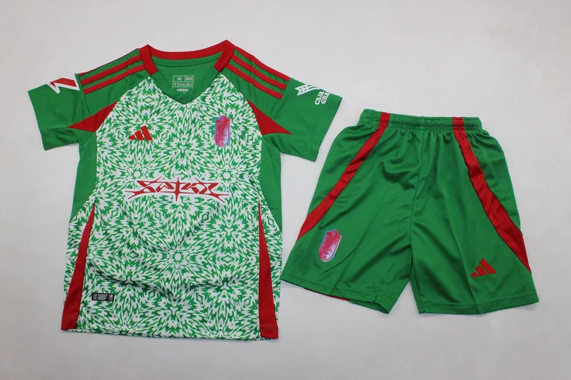 Granada 2024/25 Third Ensemble Enfant Green