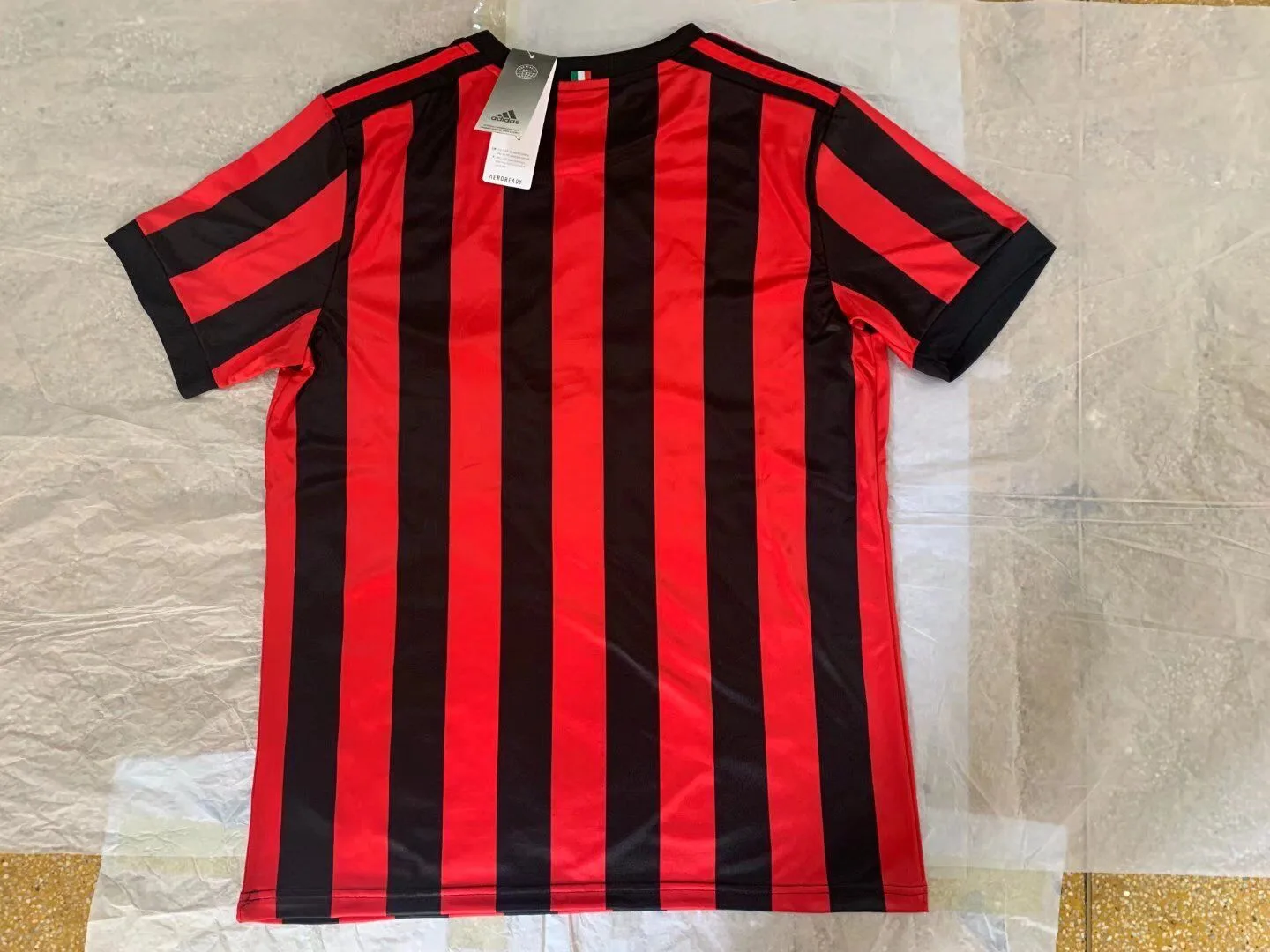 AC Milan 2017/18 Home Shirt — 1