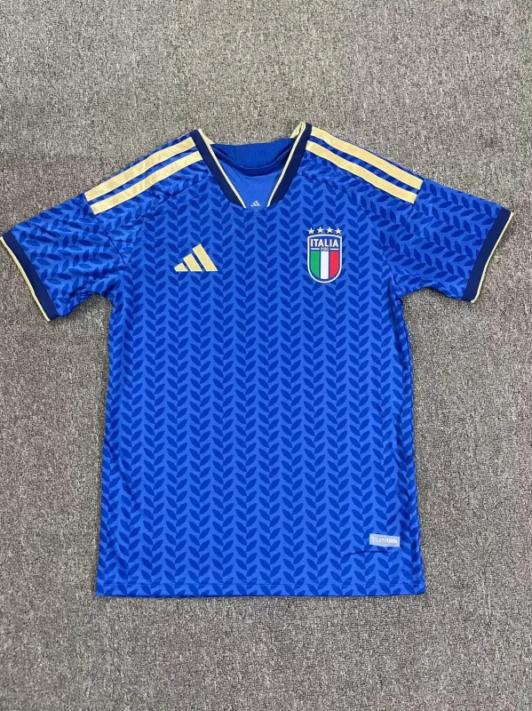 Italy 2025/26 Shirt Blue