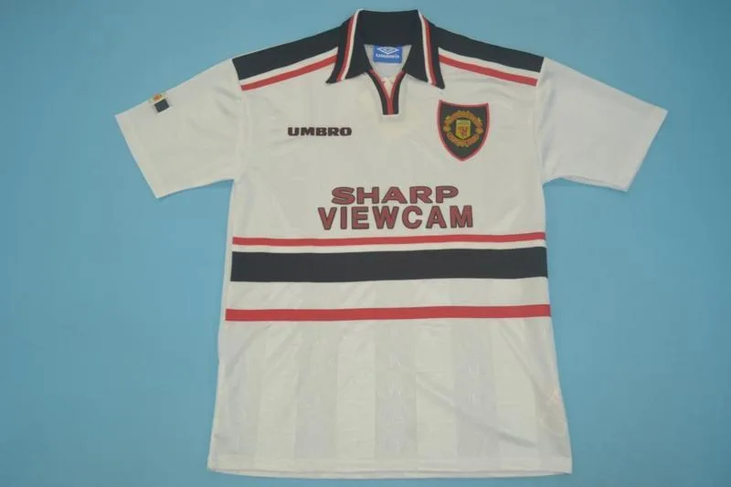 Manchester United 1998/99 Away Shirt