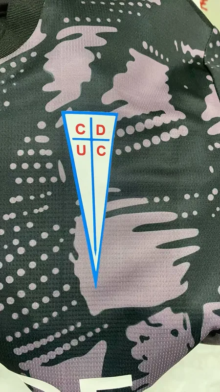 Universidad Católica 2025/26 Away Shirt — 2