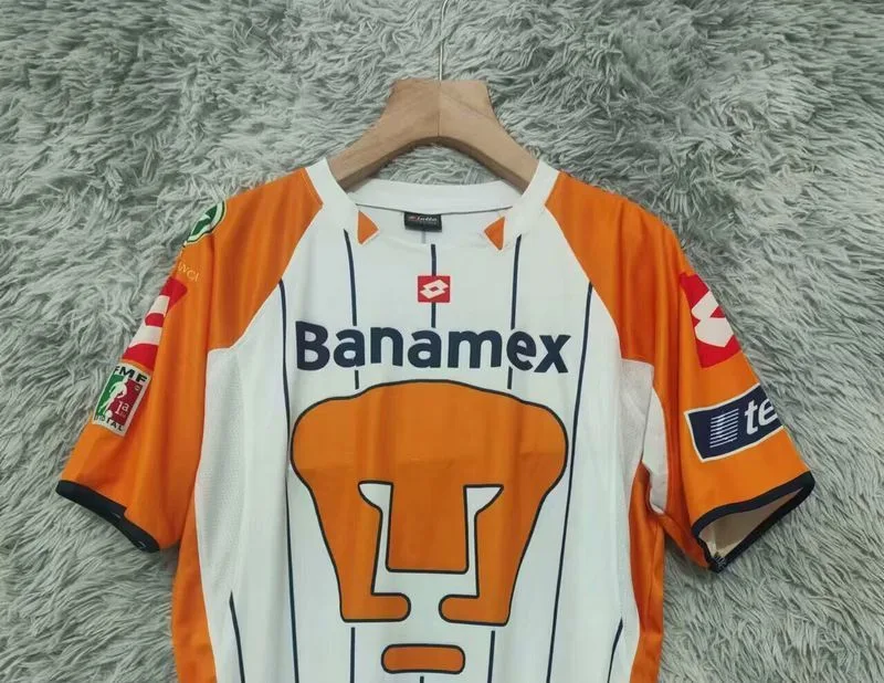 Pumas UNAM 2004 Domicile Maillot — 2