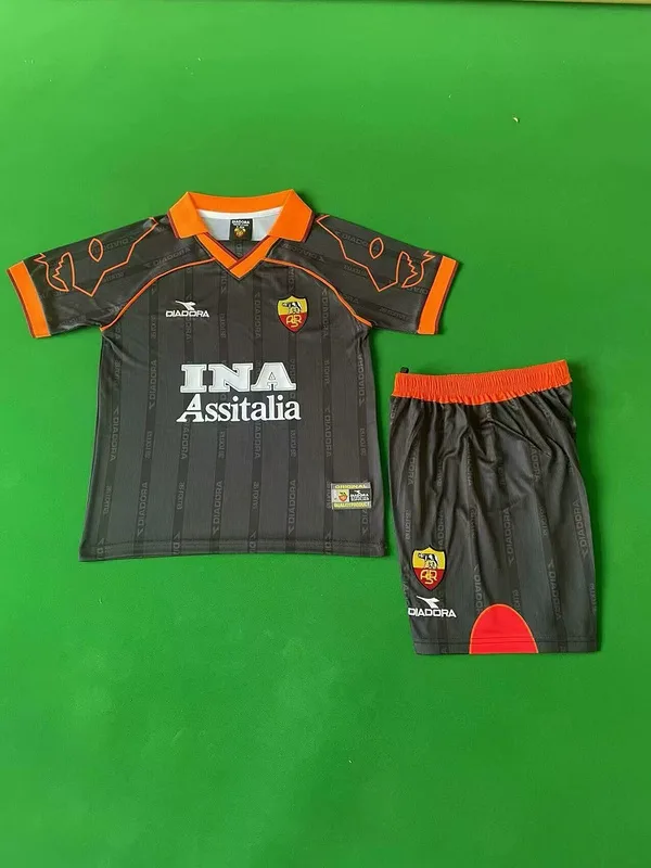 Roma 1999/00 Away Kids Kit