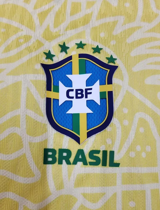 Brazil 2024/25 Kids Kit Player Version — 1