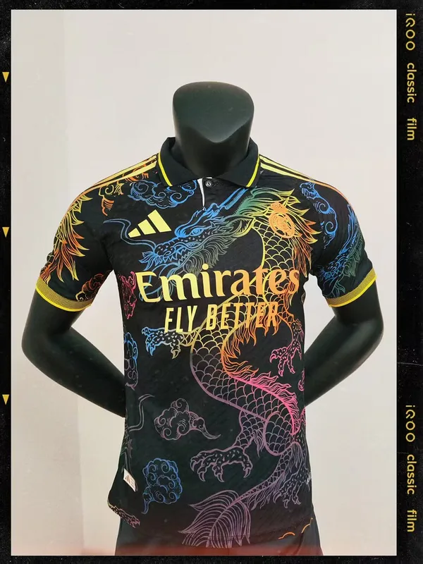 Real Madrid 2025/26 Camiseta Versión Jugador Edición Especial Black — 2