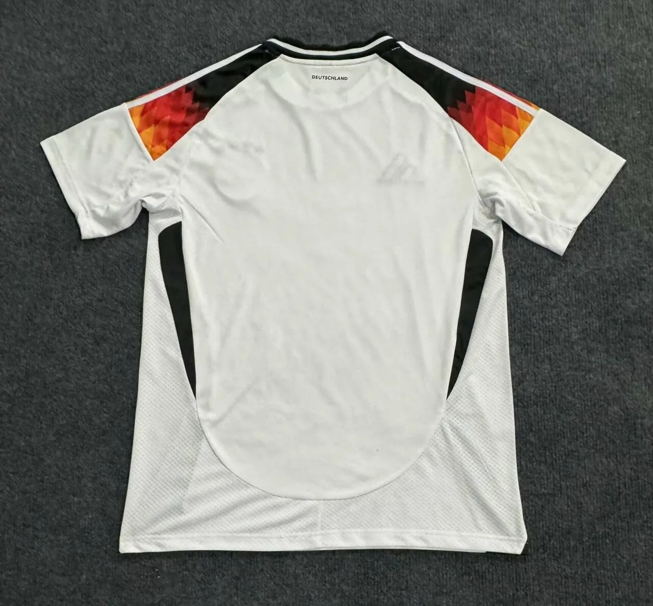Alemania 2024/25 Primera Equipación Camiseta Manga Corta — 1