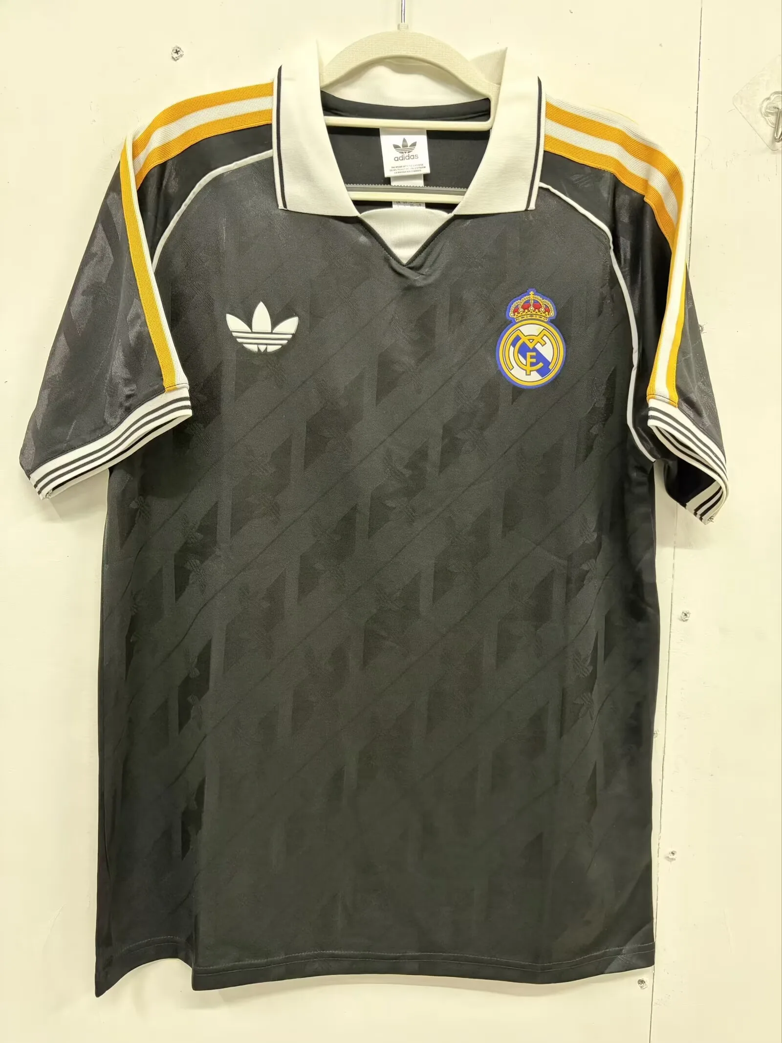 Real Madrid 2026/27 Maillot Édition Spéciale Black — 1