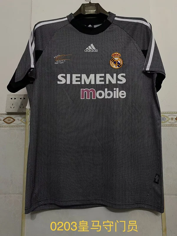Real Madrid 2002/03 Goalkeeper Shirt White