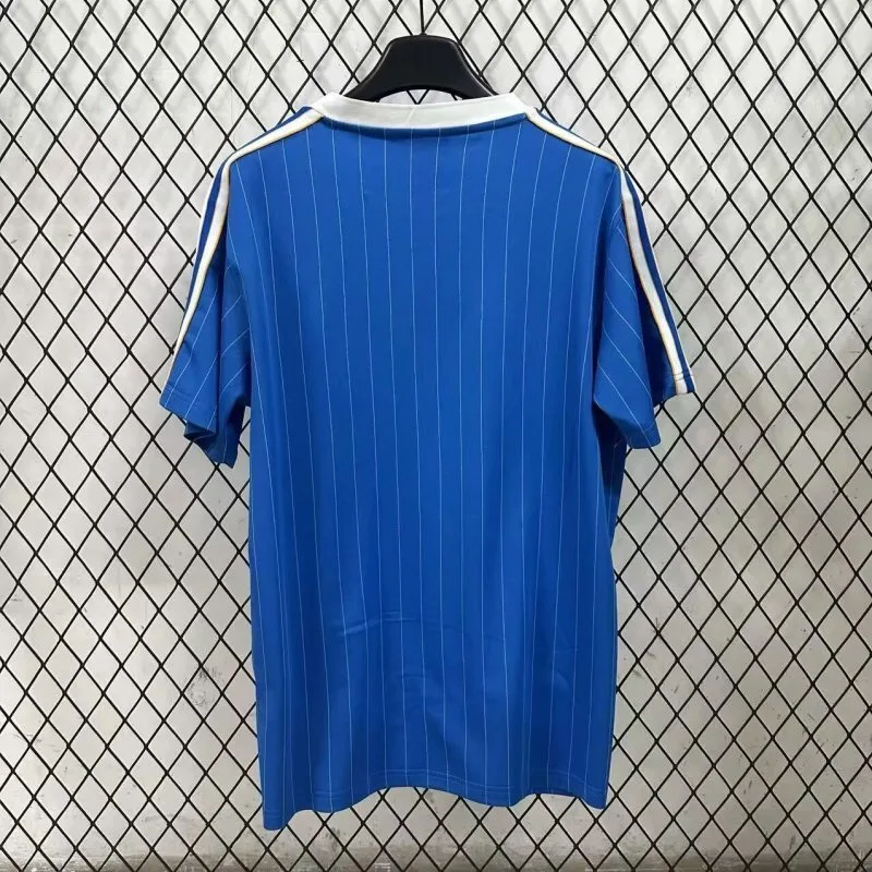 Real Madrid 2025/26 Trikot — 2