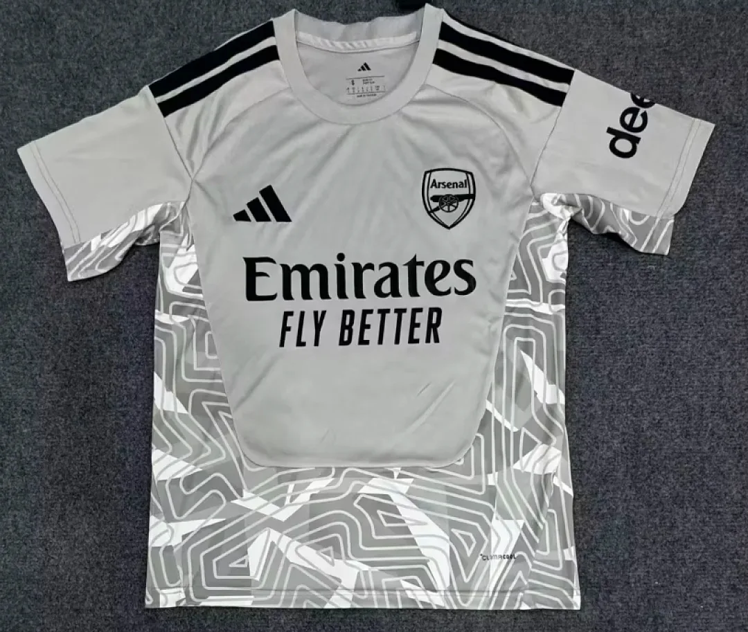 Arsenal 2026/27 Goalkeeper Shirt Grey — 1