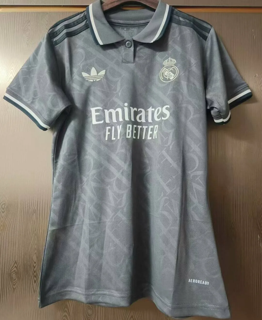Real Madrid 2024/25 Tercera Equipación Camiseta de Mujer — 1
