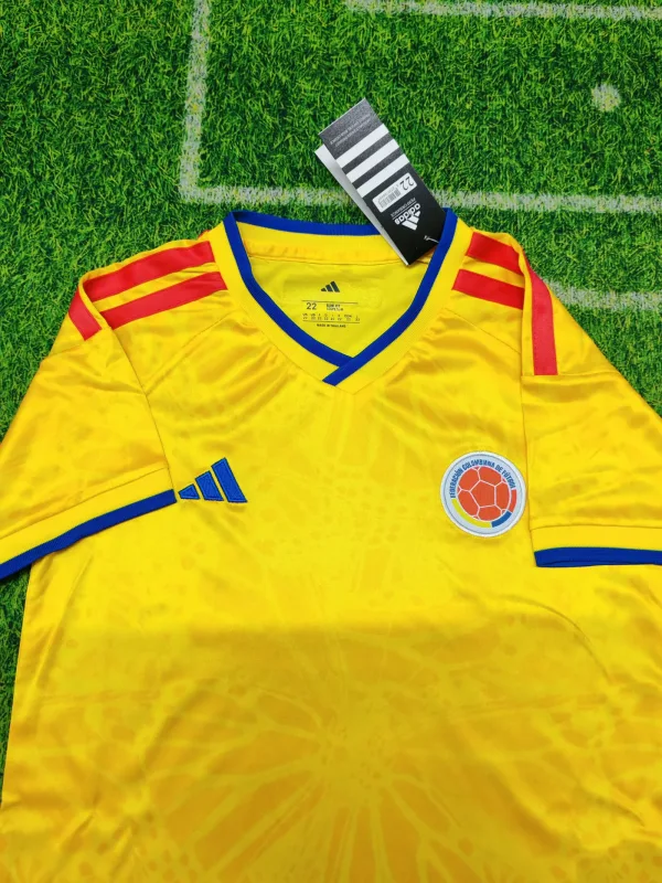 Colombia 2016/28 Home Kids Kit — 2