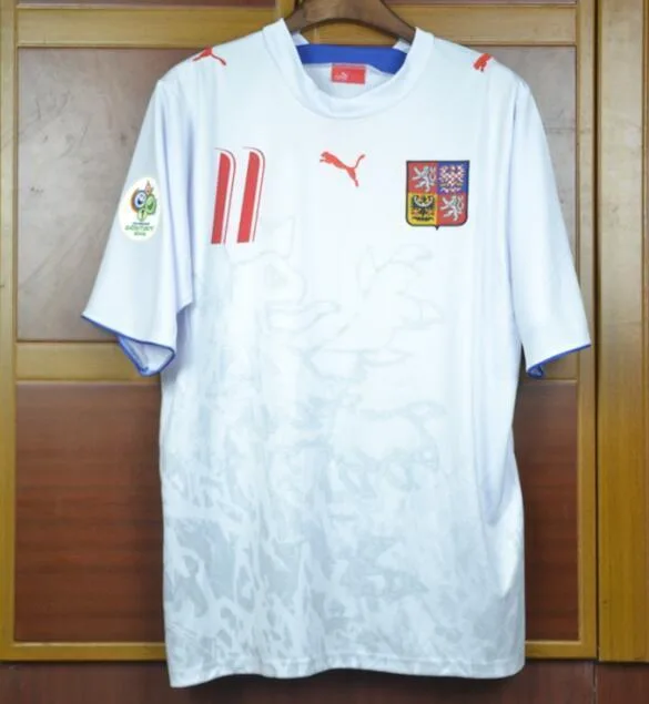 Czech Republic 2006 Away Shirt