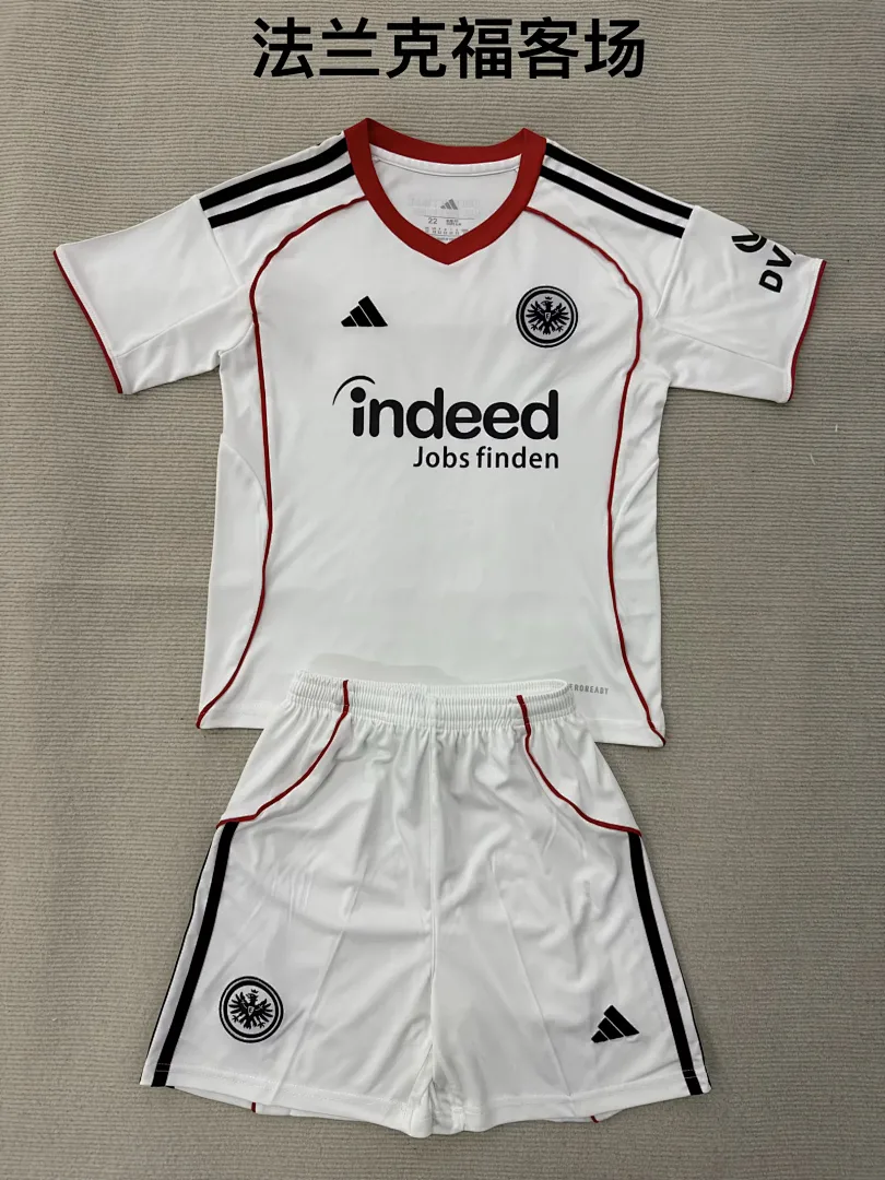 Eintracht Frankfurt 2025/26 Away Kids Kit — 2