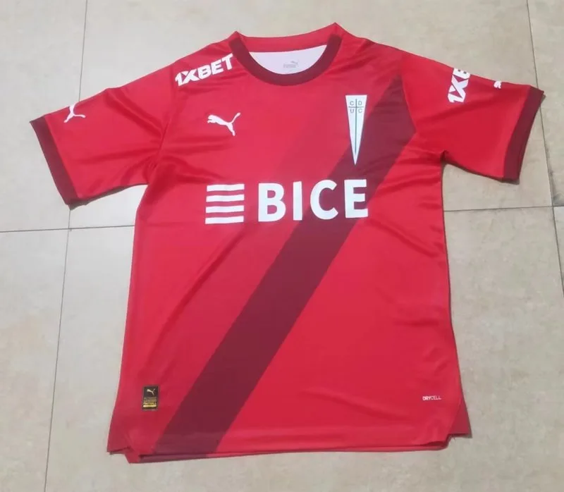 Universidad Católica 2024/25 Away Shirt Short Sleeve Red — 2
