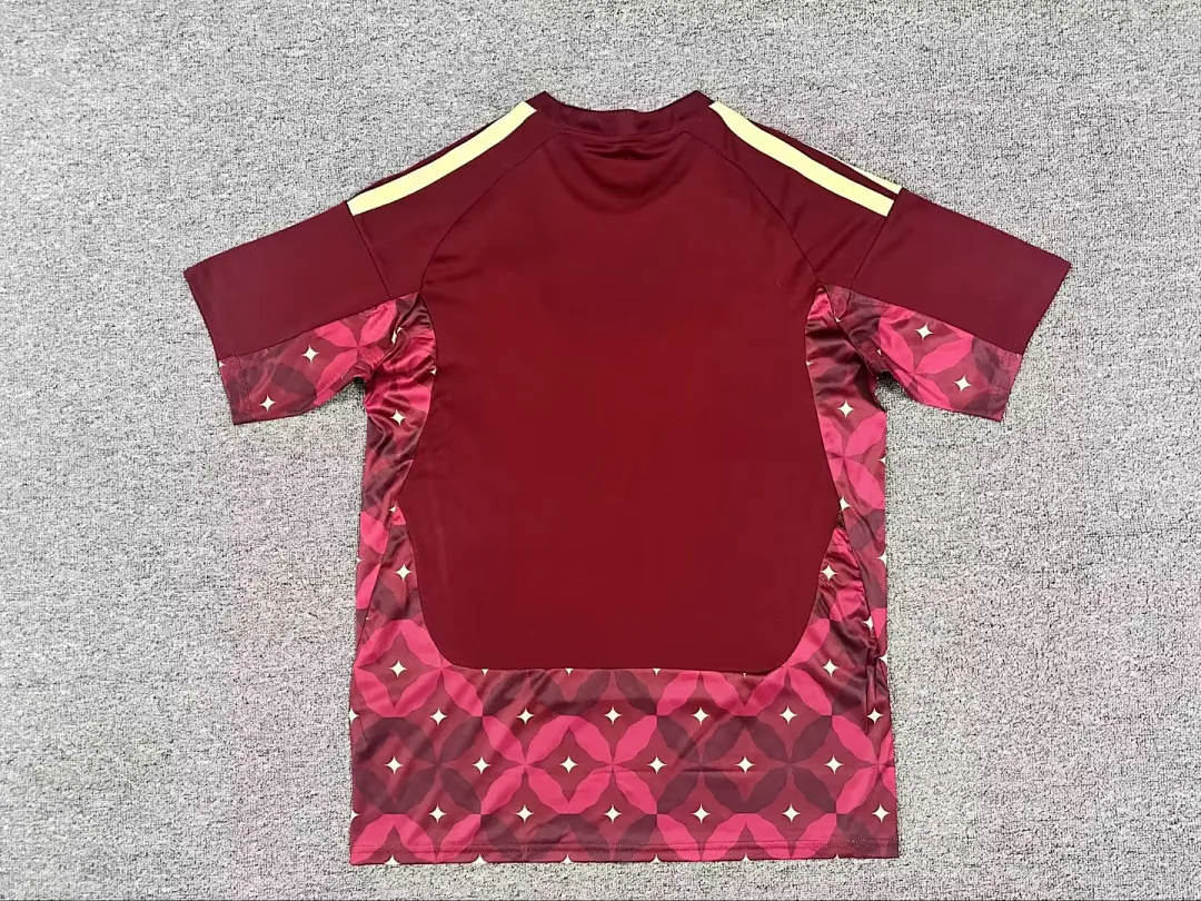 Italy 2026 Goalkeeper Shirt Red