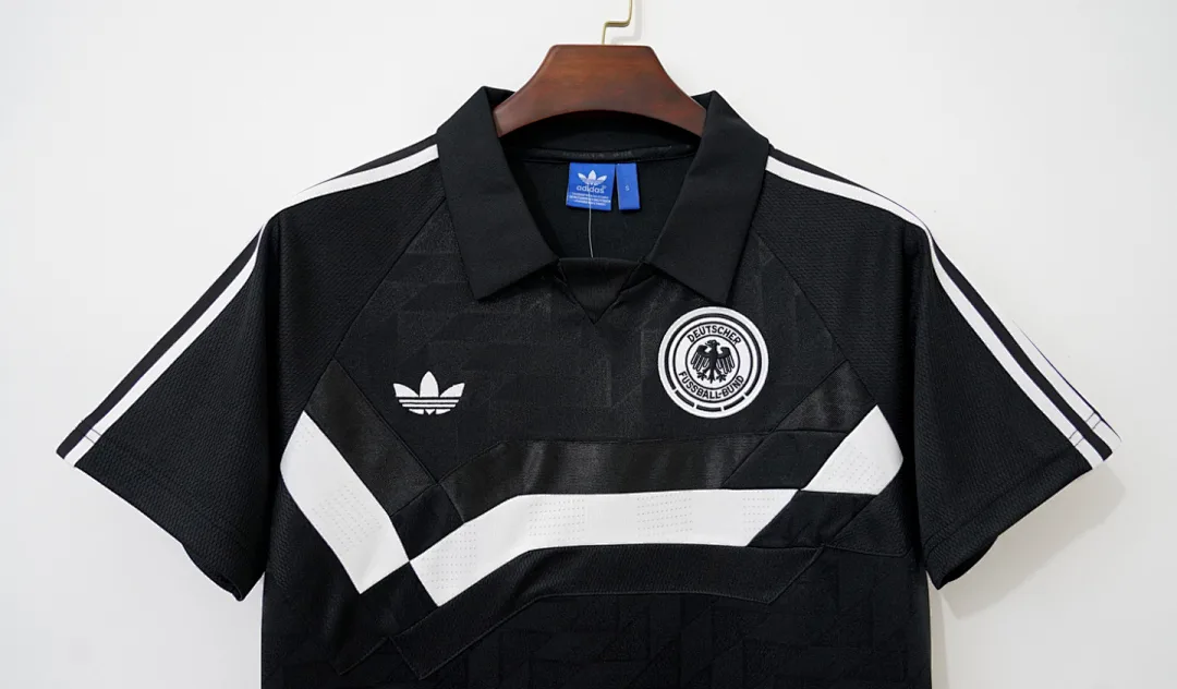 Deutschland 1988/90 Auswärts Trikot Black — 2