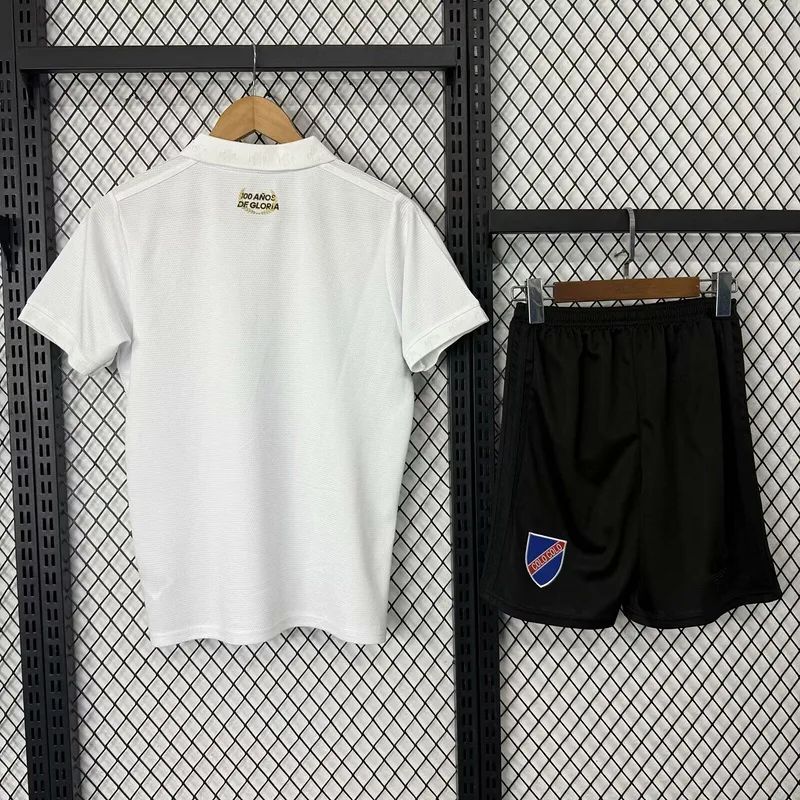 Colo-Colo Kids Kit Special Edition White — 1