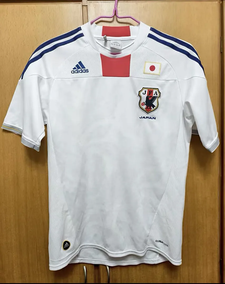 Japan 2010 Auswärts Trikot — 2