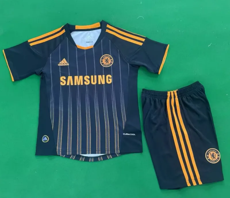 Chelsea 2010/11 Third Kids Kit Black — 1