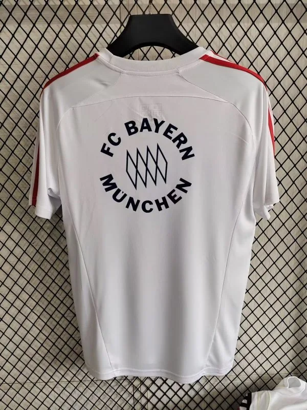 Bayern Munich 2025/26 Shirt — 1