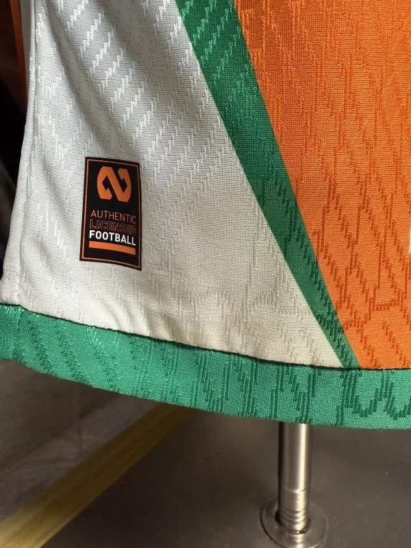 Costa de Marfil 2025/26 Camiseta Versión Jugador Orange