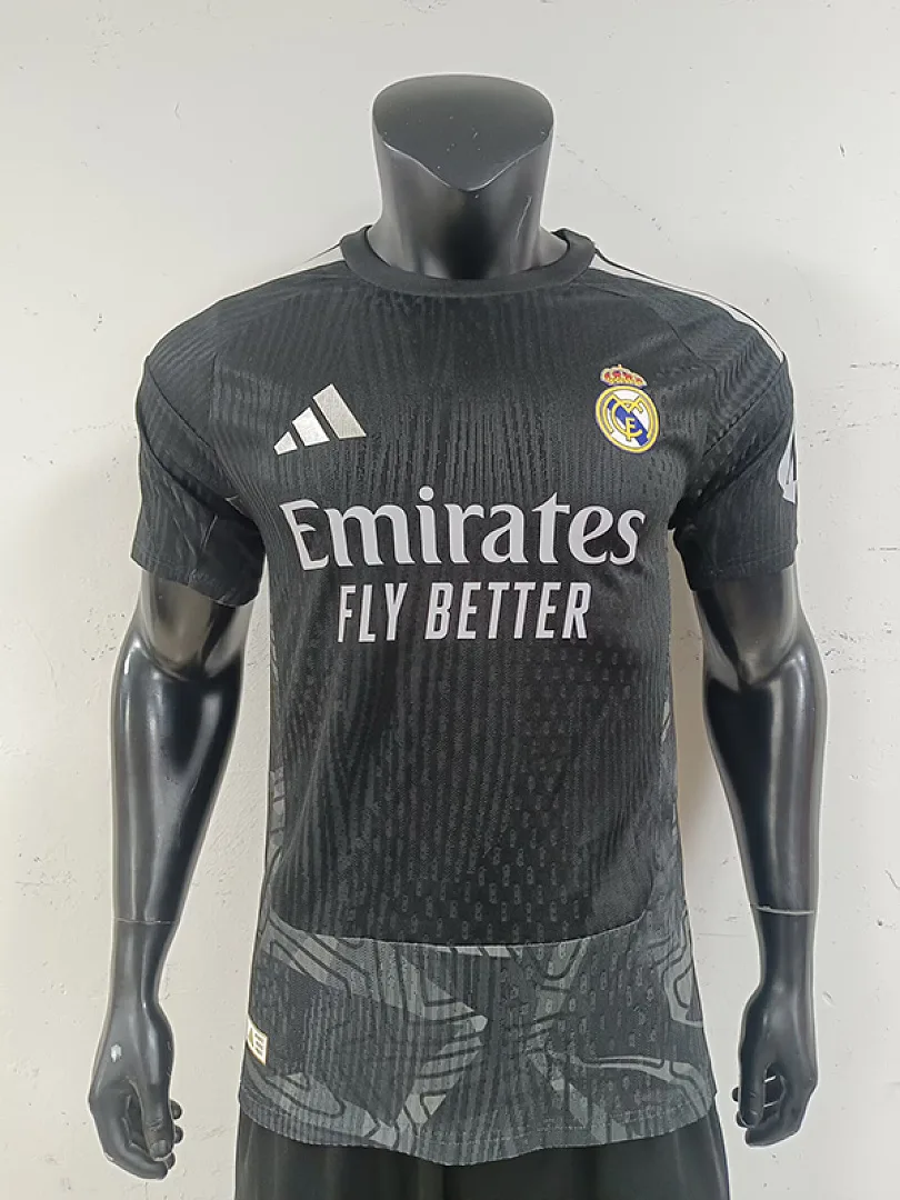 Real Madrid 2026/27 de Portero Camiseta Versión Jugador Black