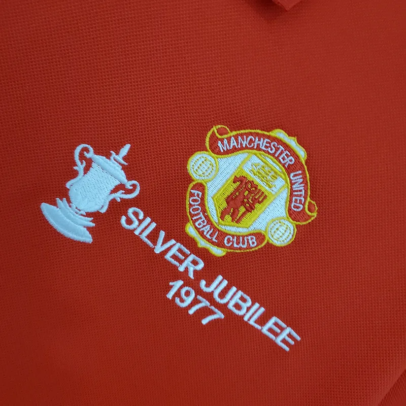 Manchester United 1977 Home Shirt — 2
